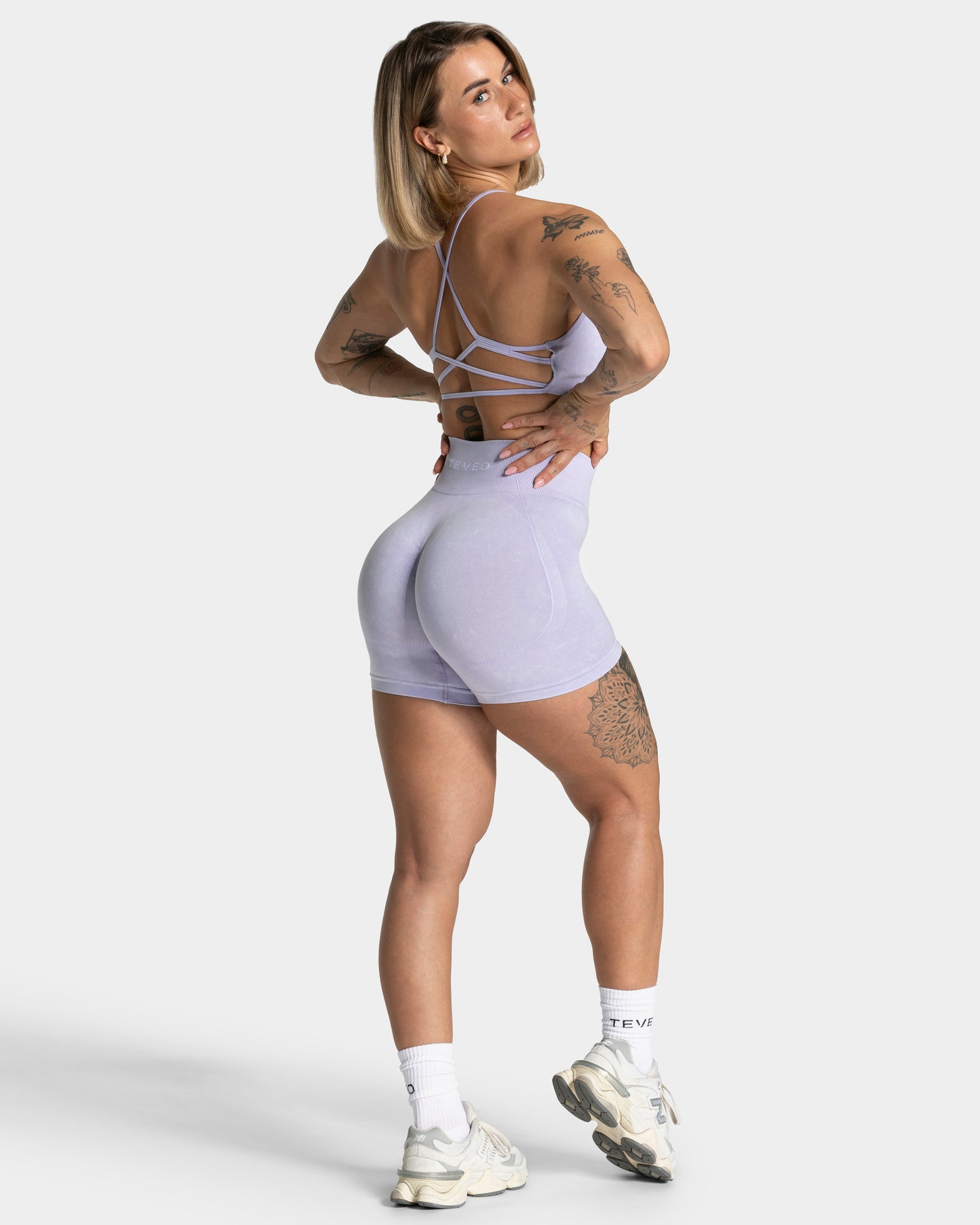 Acid Covert Scrunch Short "Flieder"