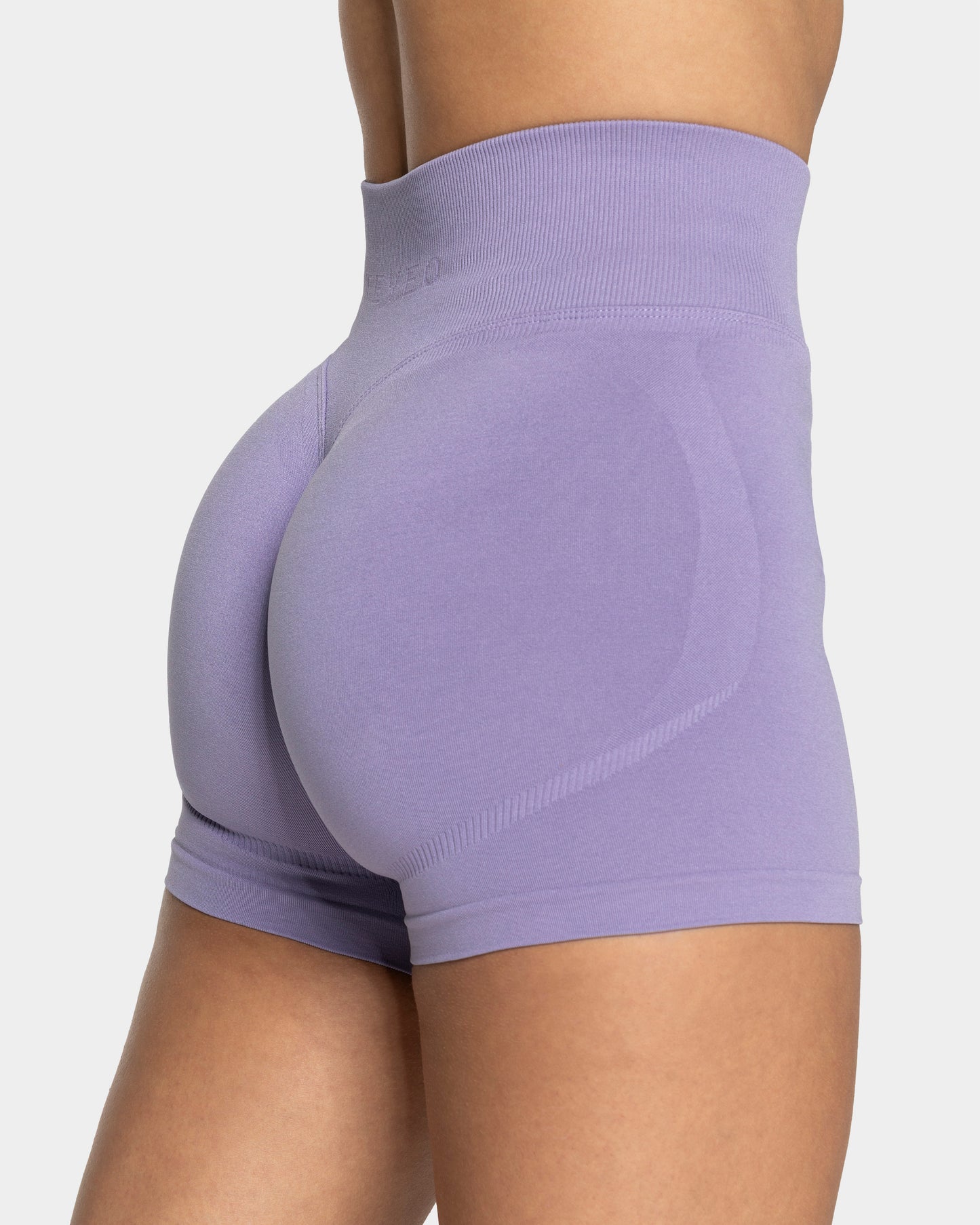 Femme Sculpt Scrunch Short "Lavendel"