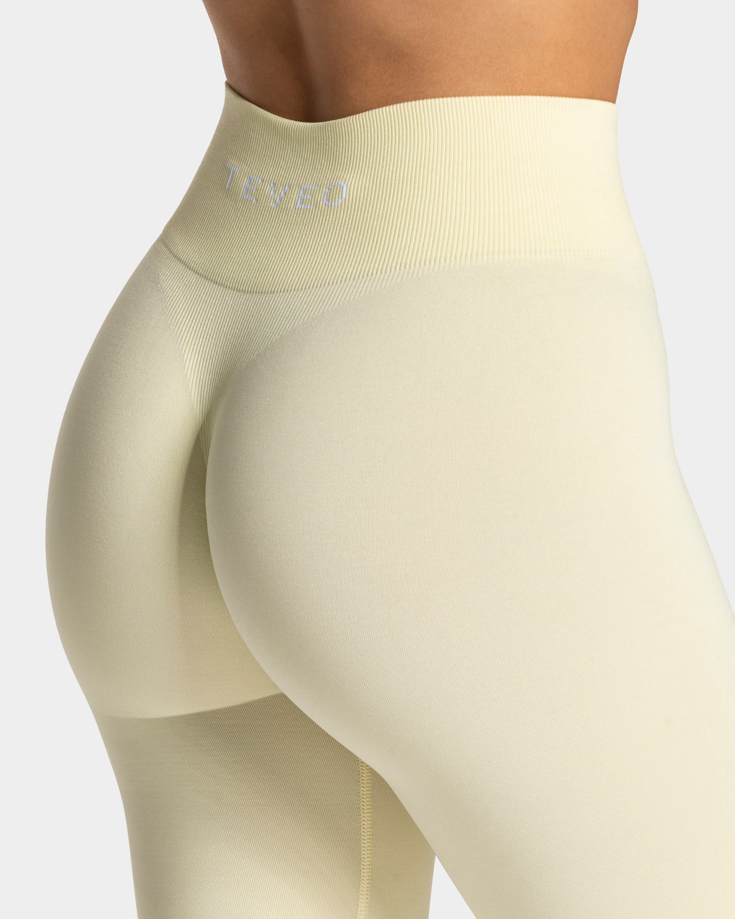 Timeless Pro Covert Scrunch Leggings ‘Butter Yellow’