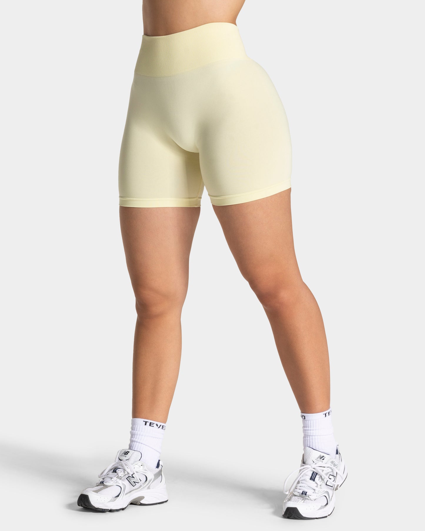 Timeless Pro Covert Scrunch Shorts ‘Butter Yellow’