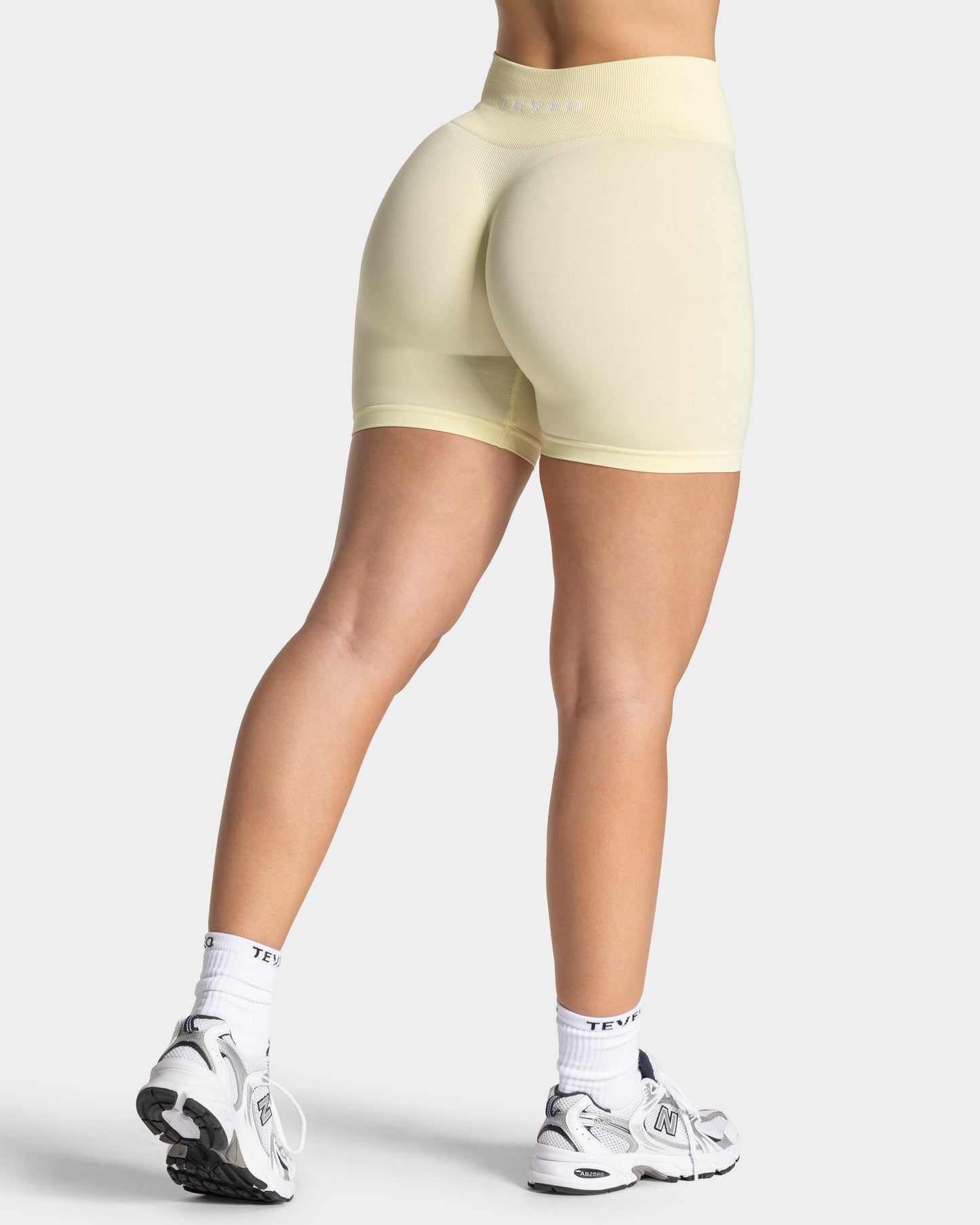 Timeless Pro Covert Scrunch Shorts ‘Butter Yellow’