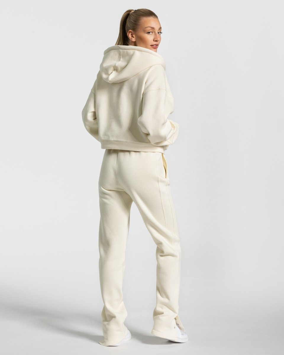 Sassy Slit Jogger "Ivory" - TEVEO