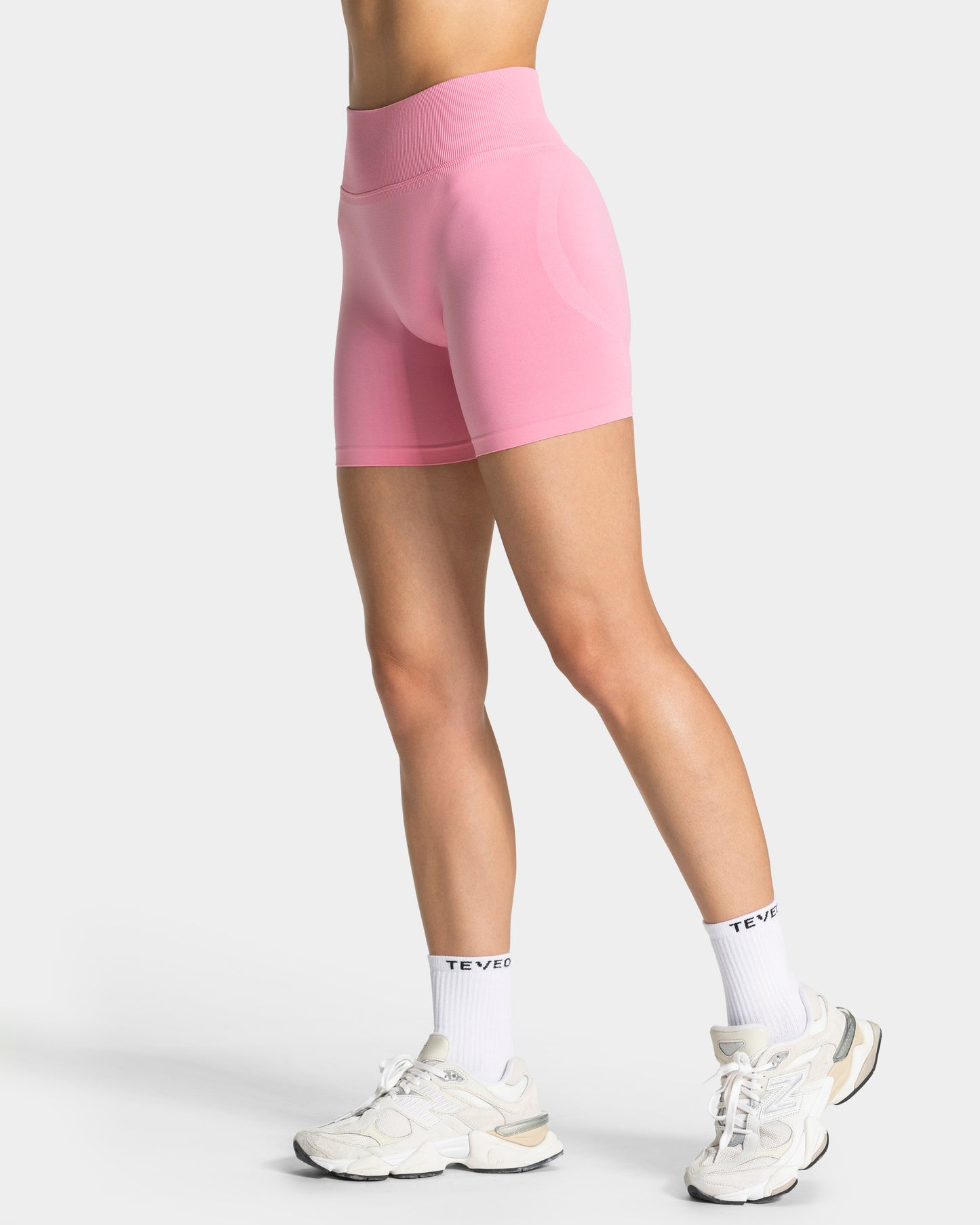 Femme Sculpt Scrunch Short "Pink"