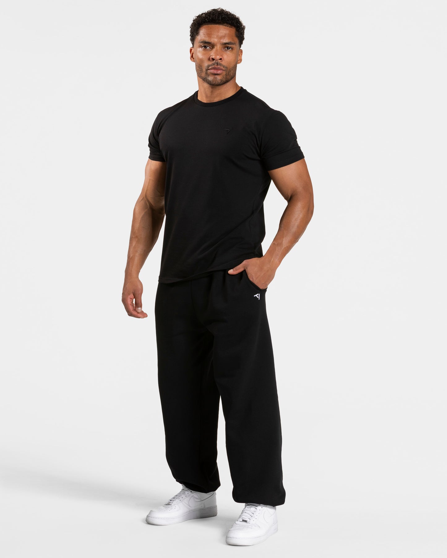 T-shirt Timeless Pro Fitted "nero"