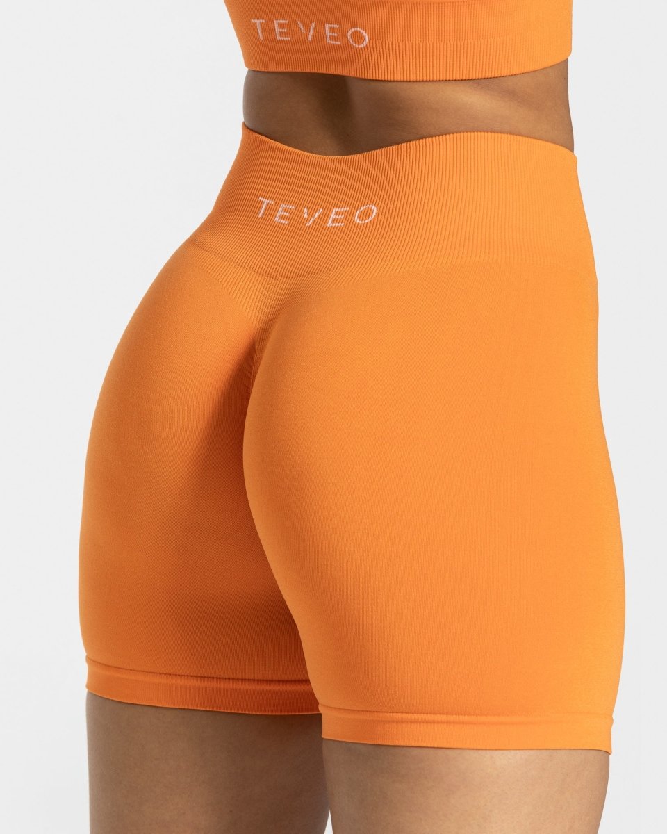 Timeless Scrunch Short "Orange" - TEVEO
